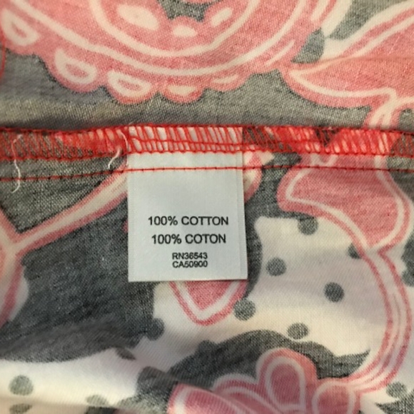 Vanheusen Studio Sleeveless Top - Picture 3 of 4